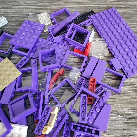 Lego Brick Lot, 7 Oz. Purple Bricks, Windows, Panes, Tires Prisoners Of Azkaban - Picture 4 of 6